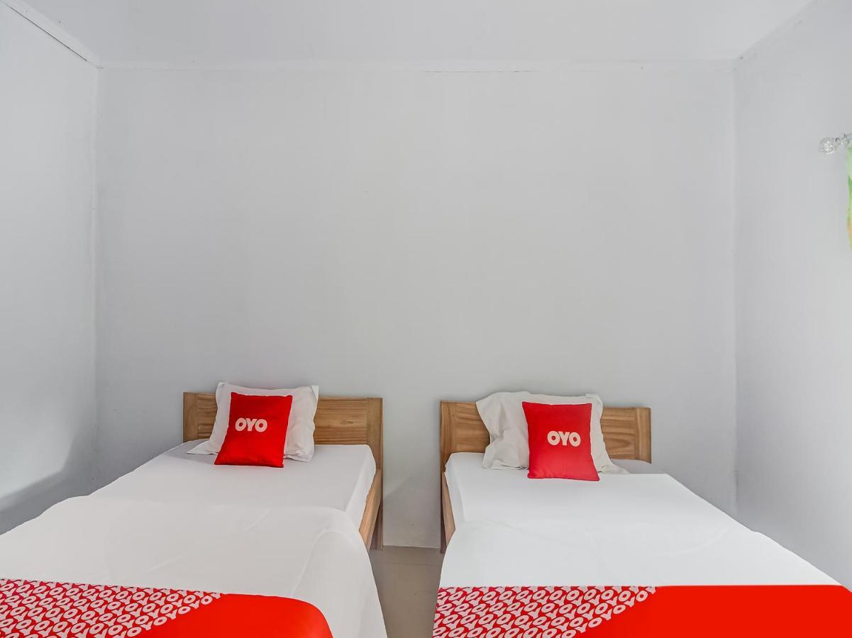 Oyo 90988 Tangkoko Jungle Homestay Rinondoran Екстер'єр фото